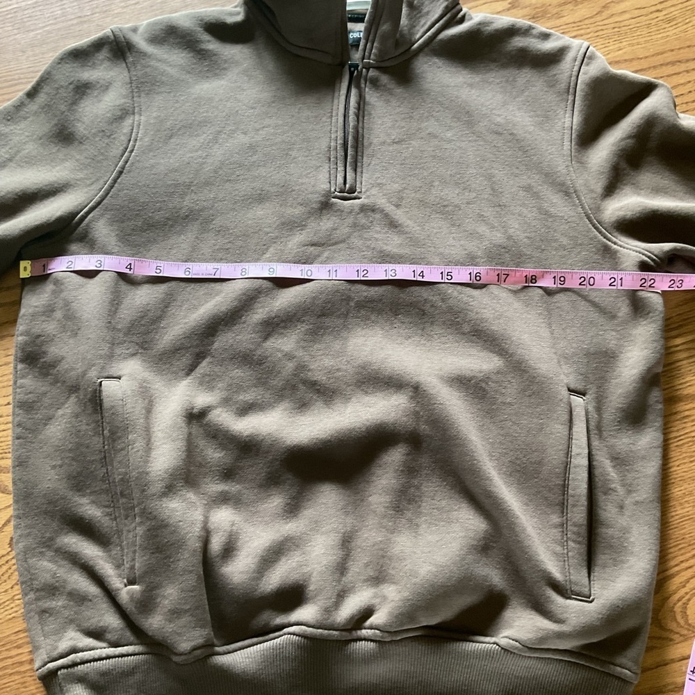 Kenneth Cole Men's Tan Zip-Up Sweater size large - Picture 6 of 7